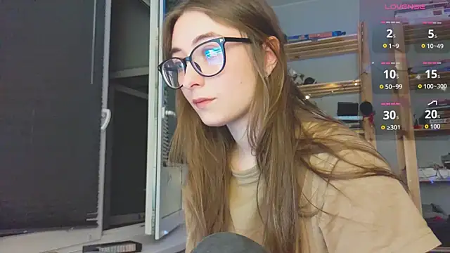 Snapshot of monlight__dana chatting on October 2, 2025, 8:23 pm monlight dana online show from October 2, 2025, 8:23 pm