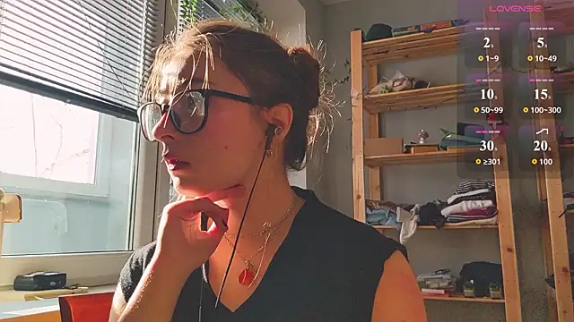 Snapshot of monlight__dana chatting on February 8, 2026, 11:30 am monlight dana online show from February 8, 2026, 11:30 am