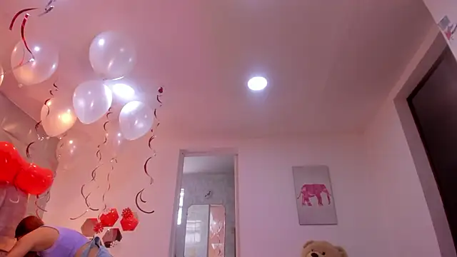 Charlotte Ice1 online show from February 17, 2026, 3:53 pm