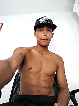 Snapshot of Demiansteven2 chatting on February 7, 2026, 4:15 pm Demiansteven2 online show from February 7, 2026, 4:15 pm