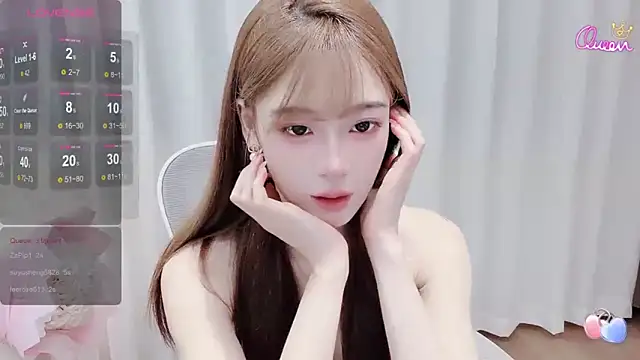 Yuuuuuly online show from June 20, 2026, 4:23 pm