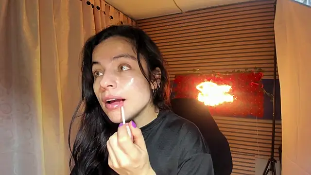 Snapshot of rosse_2504 chatting on November 11, 2025, 5:19 pm rosse 2504 online show from November 11, 2025, 5:19 pm