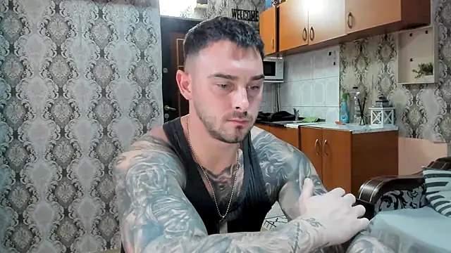 Jonmusclemaster online show from November 18, 2025, 8:45 pm