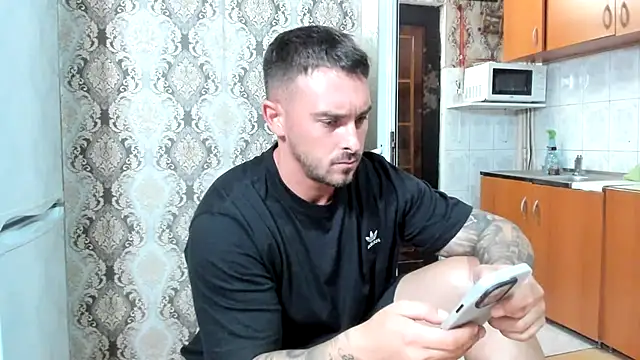Jonmusclemaster online show from July 29, 2026, 8:41 pm
