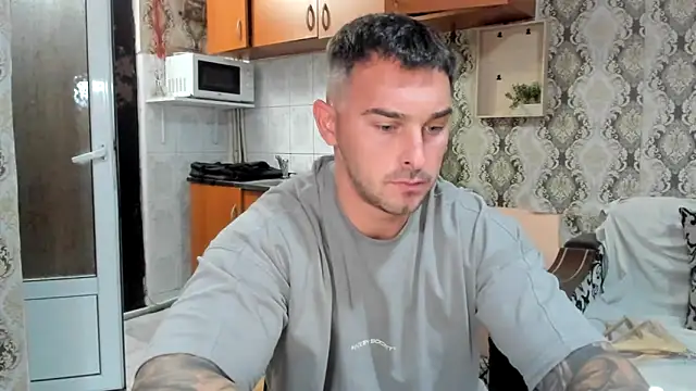 Jonmusclemaster online show from September 12, 2025, 8:19 pm