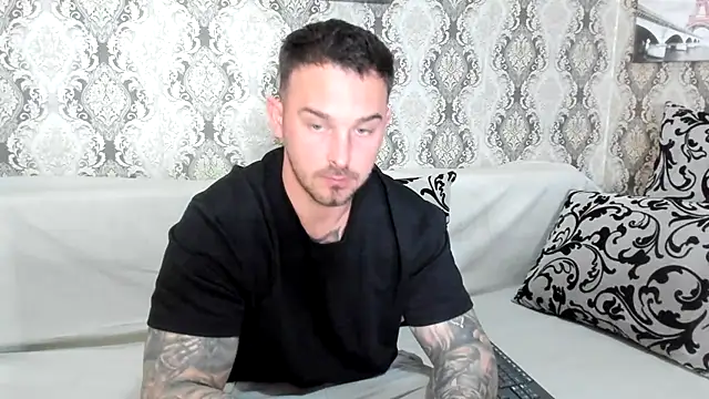 Jonmusclemaster online show from April 21, 2026, 7:53 pm