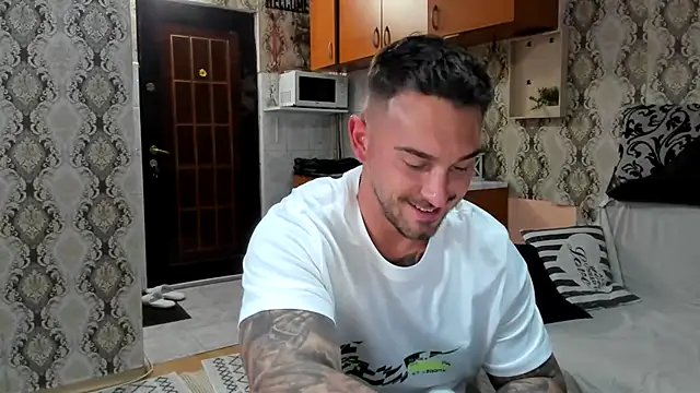 Jonmusclemaster online show from September 26, 2025, 7:54 pm