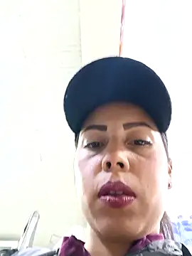  andrea30 online show from February 2, 2026, 11:09 am