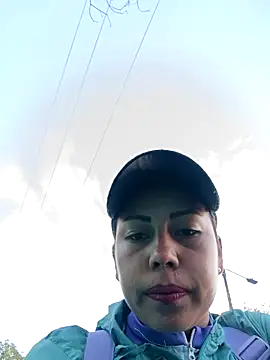 Snapshot of _andrea30 chatting on October 24, 2025, 11:20 am andrea30 online show from October 24, 2025, 11:20 am