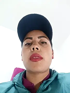  andrea30 online show from March 13, 2026, 11:37 am