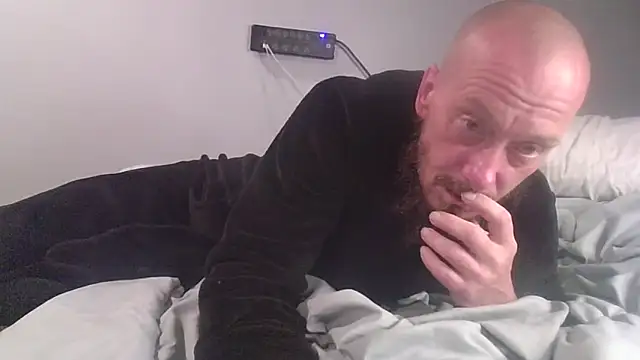 Snapshot of deepinnnnn chatting on October 23, 2025, 3:05 am deepinnnnn online show from October 23, 2025, 3:05 am