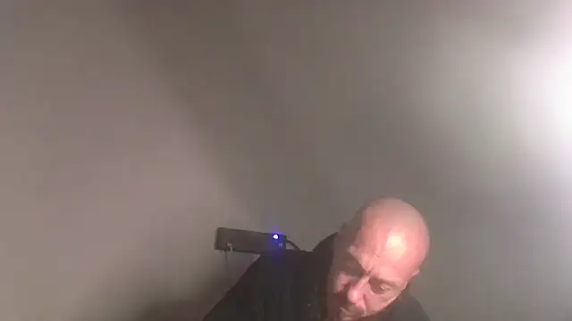 Snapshot of deepinnnnn chatting on October 22, 2025, 3:50 am deepinnnnn online show from October 22, 2025, 3:50 am