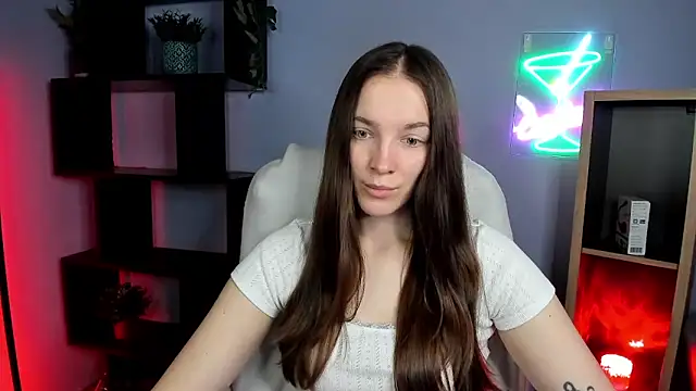 kenzie x online show from December 21, 2025, 8:05 am