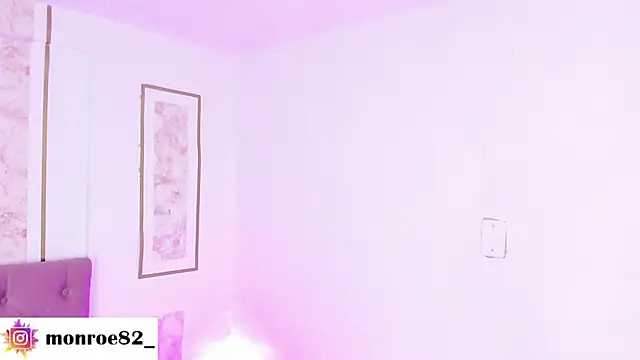 Snapshot of GENNESIS_LOVE chatting on April 4, 2026, 3:46 am GENNESIS LOVE online show from April 4, 2026, 3:46 am