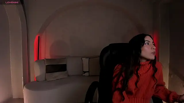 Snapshot of MarianneLane chatting on November 27, 2025, 11:38 pm MarianneLane online show from November 27, 2025, 11:38 pm