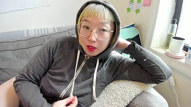 luxgray online show from April 26, 2026, 4:59 pm
