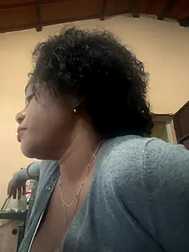 Snapshot of Noviostoxico chatting on December 15, 2025, 10:59 pm Noviostoxico online show from December 15, 2025, 10:59 pm