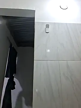 Liancy online show from February 20, 2026, 10:22 pm