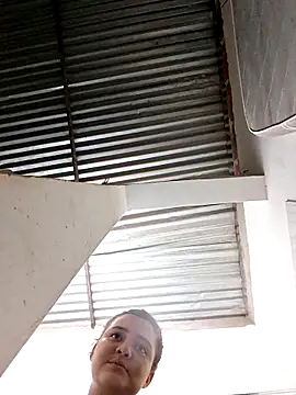 Snapshot of Liancy chatting on October 29, 2025, 11:47 pm Liancy online show from October 29, 2025, 11:47 pm