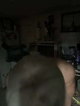 Snapshot of tongueispowerr6d9 chatting on February 19, 2026, 9:06 am tongueispowerr6d9 online show from February 19, 2026, 9:06 am