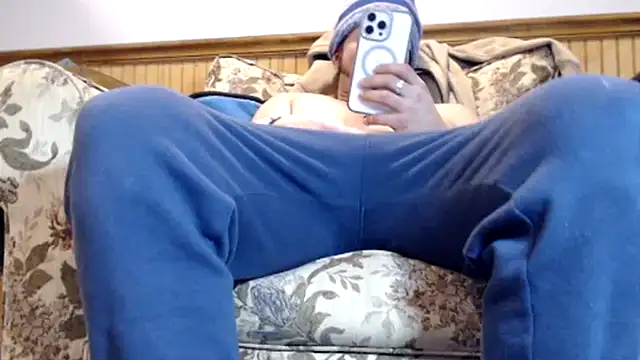 Snapshot of tongueispowerr6d9 chatting on March 2, 2026, 7:26 am tongueispowerr6d9 online show from March 2, 2026, 7:26 am