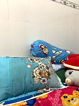 Baby-bigtits online show from November 14, 2025, 5:11 am