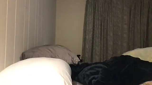 Snapshot of Rock_Pierce chatting on November 8, 2025, 7:56 am Rock Pierce online show from November 8, 2025, 7:56 am