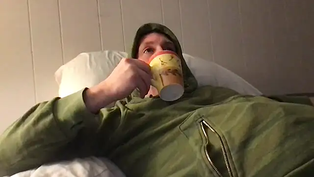 Snapshot of Rock_Pierce chatting on November 10, 2025, 4:56 pm Rock Pierce online show from November 10, 2025, 4:56 pm