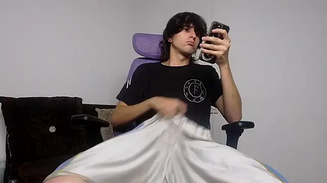 alex connorr online show from March 23, 2026, 11:37 pm