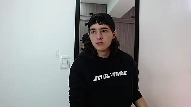 alex connorr online show from February 11, 2025, 2:57 pm