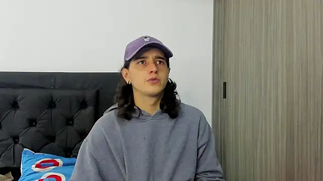 alex connorr online show from January 4, 2025, 5:26 pm