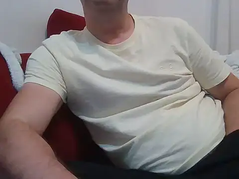 Snapshot of fikoivos chatting on June 2, 2026, 8:20 pm fikoivos online show from June 2, 2026, 8:20 pm