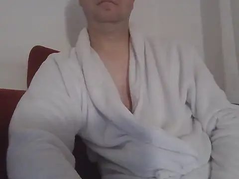 Snapshot of fikoivos chatting on November 29, 2025, 11:38 pm fikoivos online show from November 29, 2025, 11:38 pm