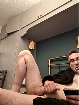 Snapshot of bibananaman chatting on February 20, 2025, 8:17 am bibananaman online show from February 20, 2025, 8:17 am