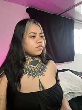 aliensexy online show from February 28, 2026, 8:52 pm