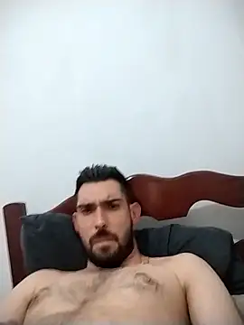 Snapshot of Richard9263 chatting on November 15, 2025, 5:22 am Richard9263 online show from November 15, 2025, 5:22 am