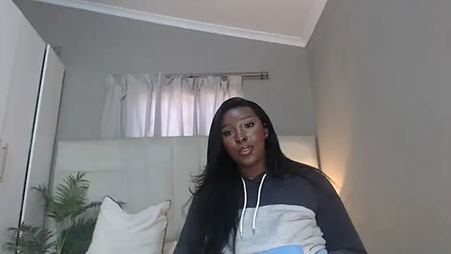 Snapshot of naughtyblackdolie chatting on July 1, 2026, 9:31 am naughtyblackdolie online show from July 1, 2026, 9:31 am