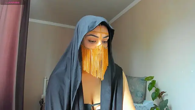 Snapshot of _cleopattra_ chatting on October 12, 2025, 7:54 am  cleopattra  online show from October 12, 2025, 7:54 am
