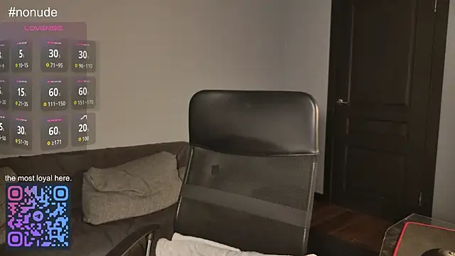 Lila Pitt online show from April 30, 2026, 9:05 am