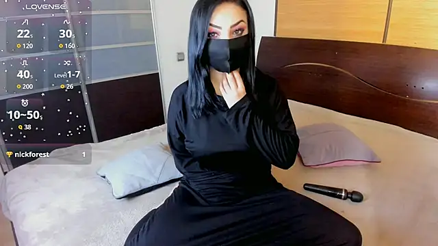 Snapshot of habibi_moon chatting on October 22, 2025, 2:44 am habibi moon online show from October 22, 2025, 2:44 am