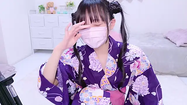 Snapshot of 86_haru chatting on January 2, 2025, 2:46 pm 86 haru online show from January 2, 2025, 2:46 pm