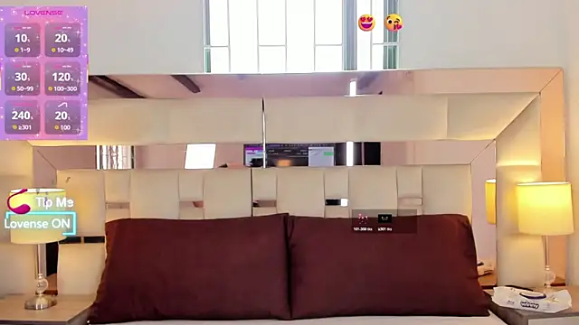 hazel ross tcw online show from November 14, 2025, 2:54 pm