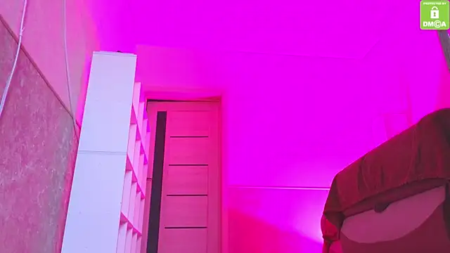 Snapshot of Katy_perry_ chatting on November 8, 2025, 3:21 am Katy perry online show from November 8, 2025, 3:21 am