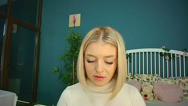 Snapshot of AlicePirs chatting on October 25, 2025, 4:11 am AlicePirs online show from October 25, 2025, 4:11 am