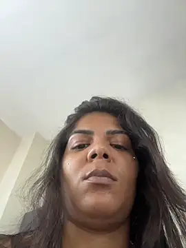 Indiazinhax online show from February 26, 2026, 7:25 pm