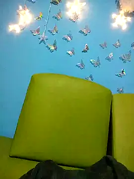 evelyn prince1 online show from December 23, 2025, 10:25 am