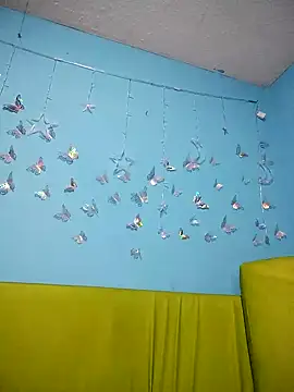 evelyn prince1 online show from November 26, 2025, 2:11 am