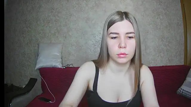 ElllaNuar online show from March 11, 2025, 3:36 am