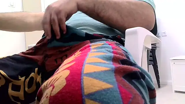 Snapshot of your_man85 chatting on February 16, 2025, 2:54 pm your man85 online show from February 16, 2025, 2:54 pm