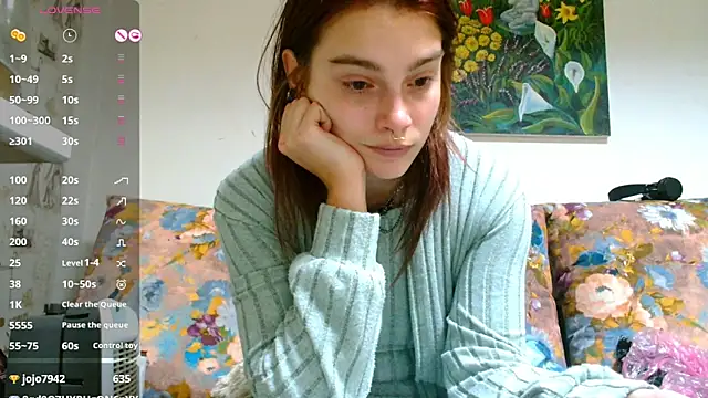 Snapshot of Sophie_Bell chatting on February 28, 2025, 10:28 pm Sophie Bell online show from February 28, 2025, 10:28 pm
